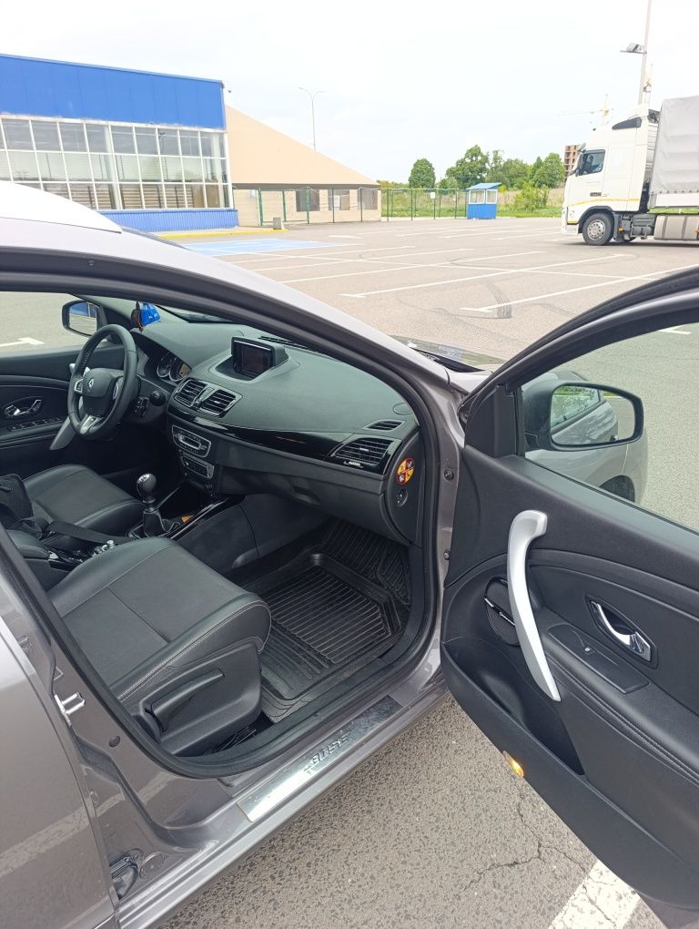 Продам  Renault Megane 3 1.5 dCi