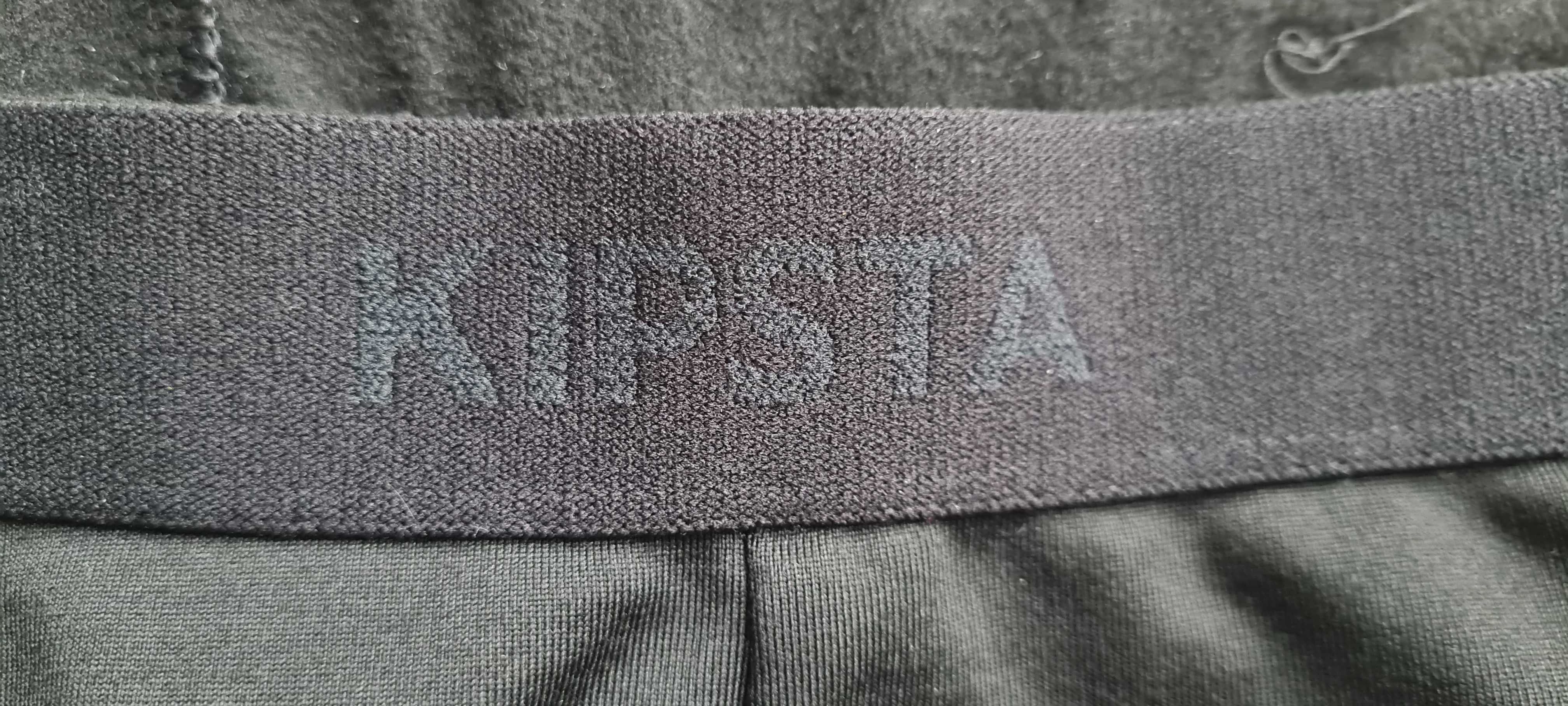 Leginsy lycra Kipsta 11-13 lat