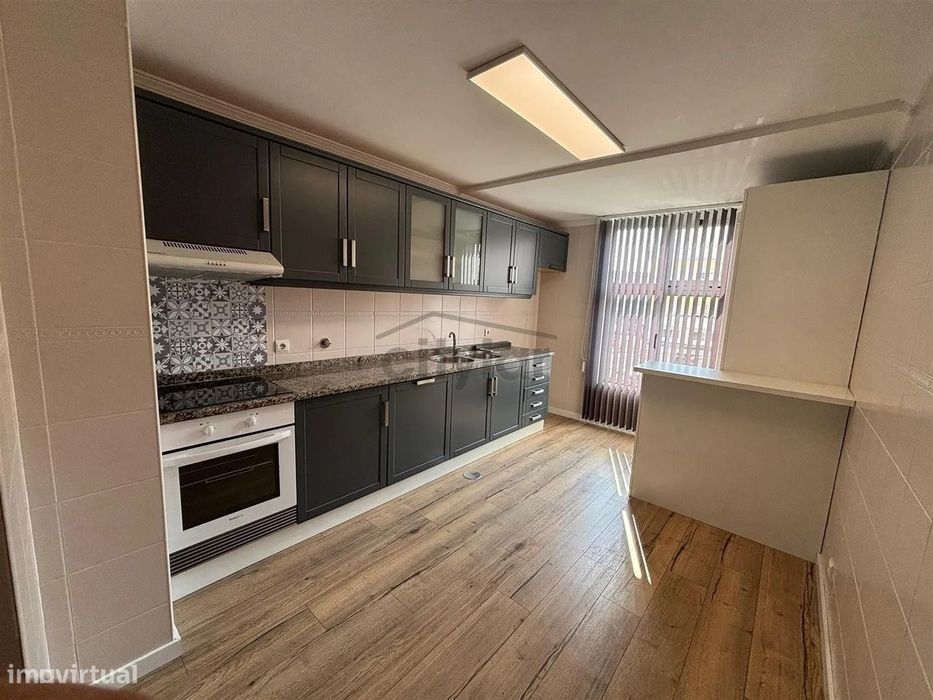 Apartamento T2 em Oliveira do Bairro para arrendamento