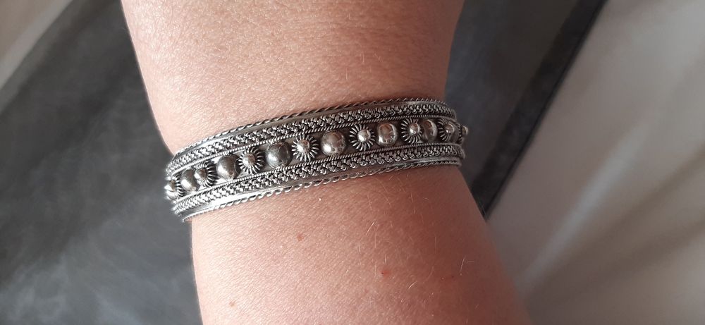 Vdndo escrava lindíssima em prata 925, trabalho manual português