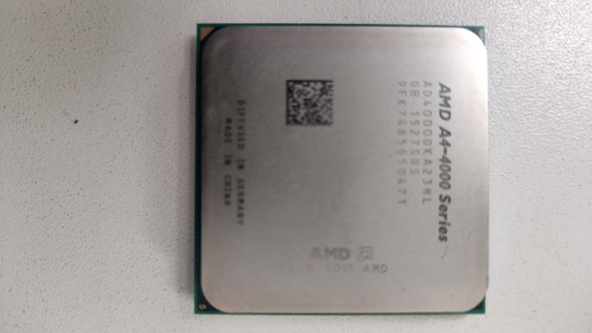 Процессор AMD A4-4000+ sFM2 (FM2+), tray