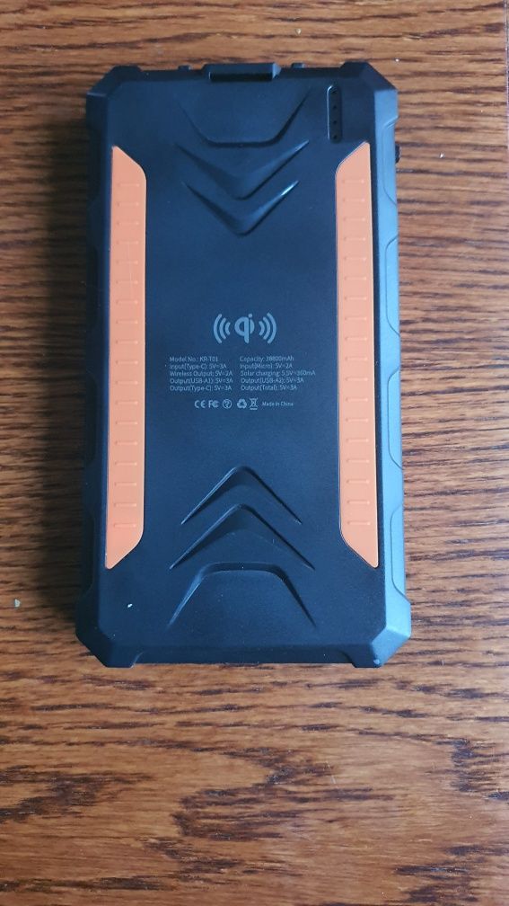 Solar Power Bank 38800mAh