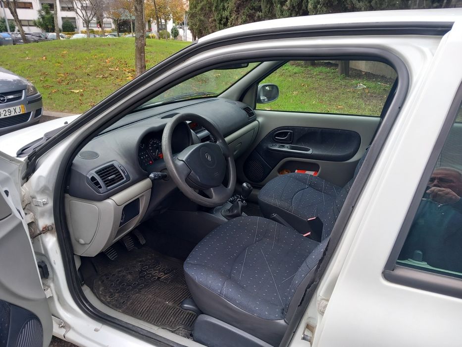 Renault clio 1.2 16V  117 mil