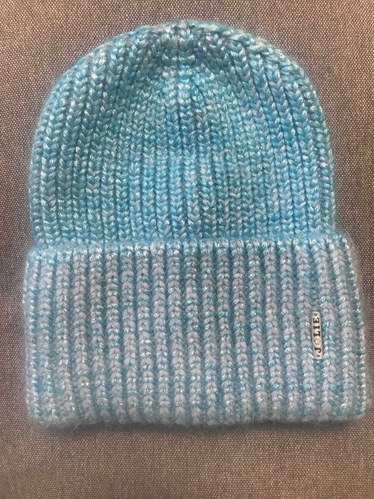 Шапка и объемный снуд