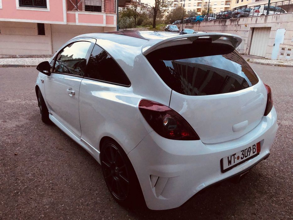 Opel Corsa OPC Black Edition