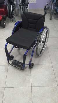 активний візок длялюдей з інвалідністю