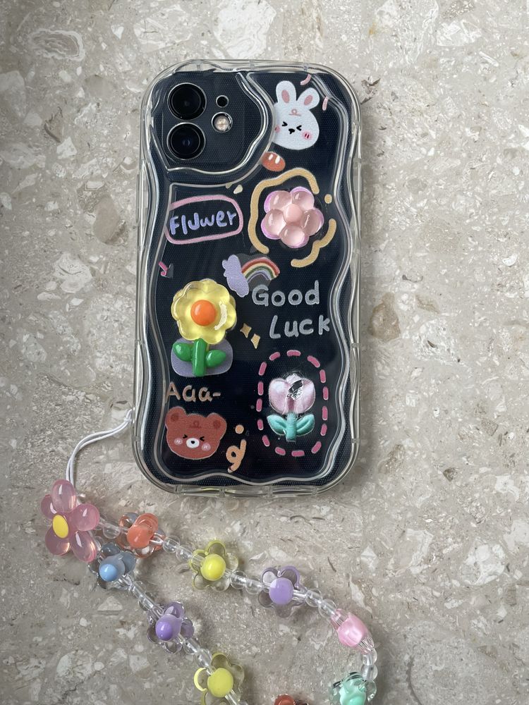 iPhone 12 gumowy różowy kolorowy case etui 3D brelok do telefonu