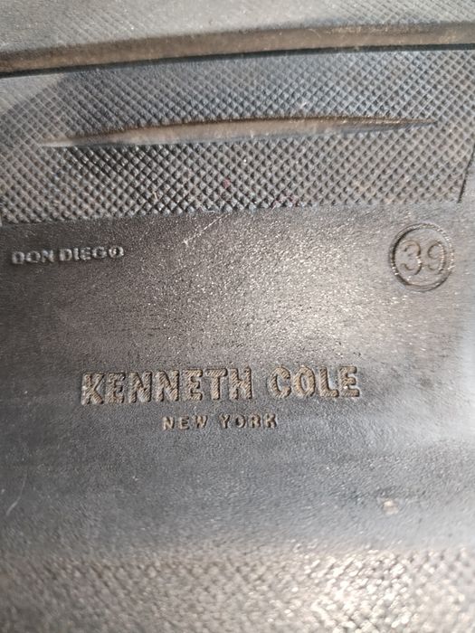 Челсі черевики Kenneth Cole 39 розмір колір чорний