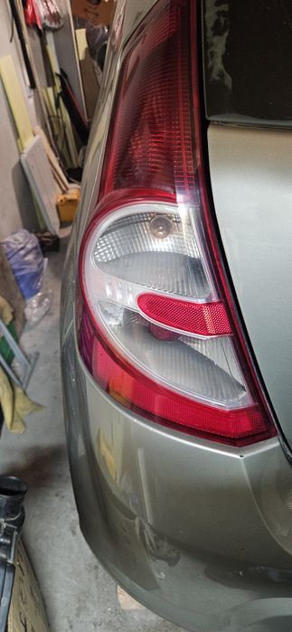 Фонарь Ліхтар Renault Dacia Sandero 1 лівий правий