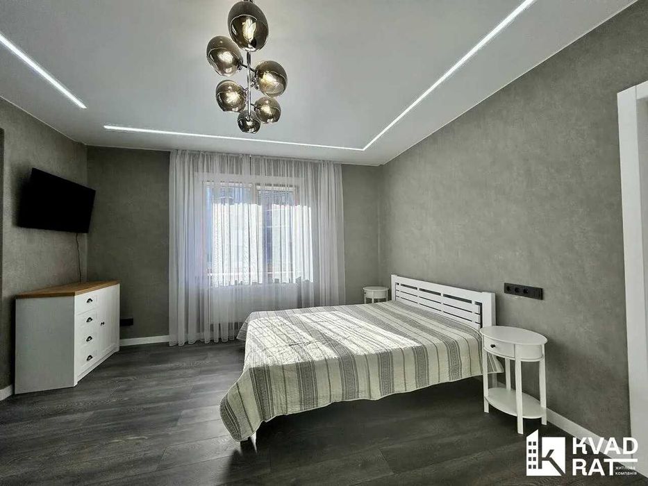 Здається 1к квартира, середній поверх