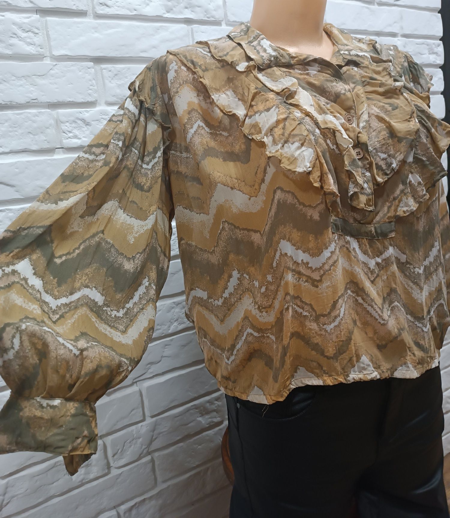 Śliczna bluzka oversize uniwersalny