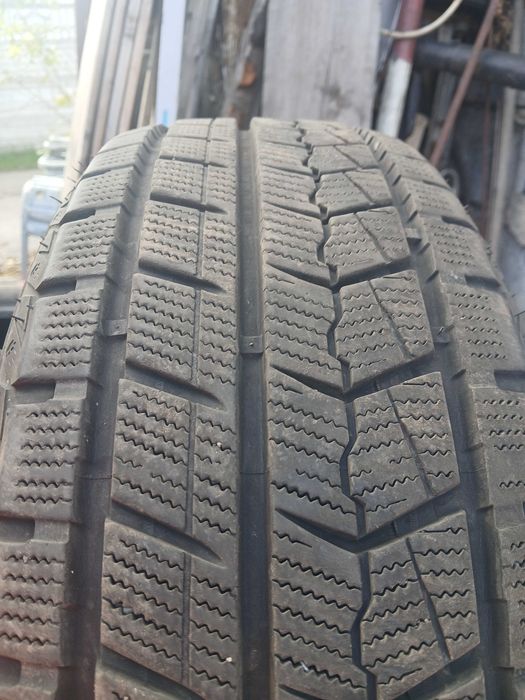 Opony zimowe 195/65 r15