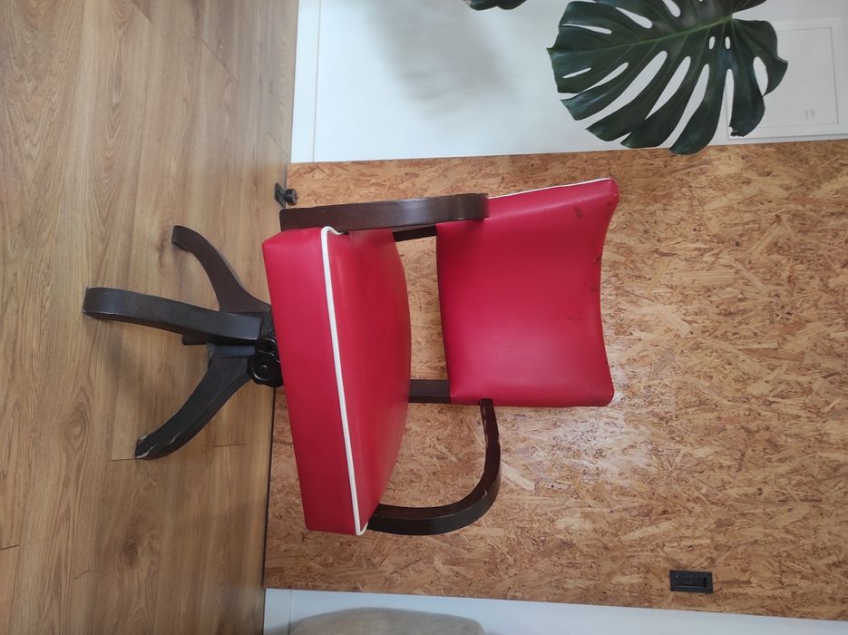 Cadeirão vintage rotativo