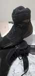 Botas novas na caixa