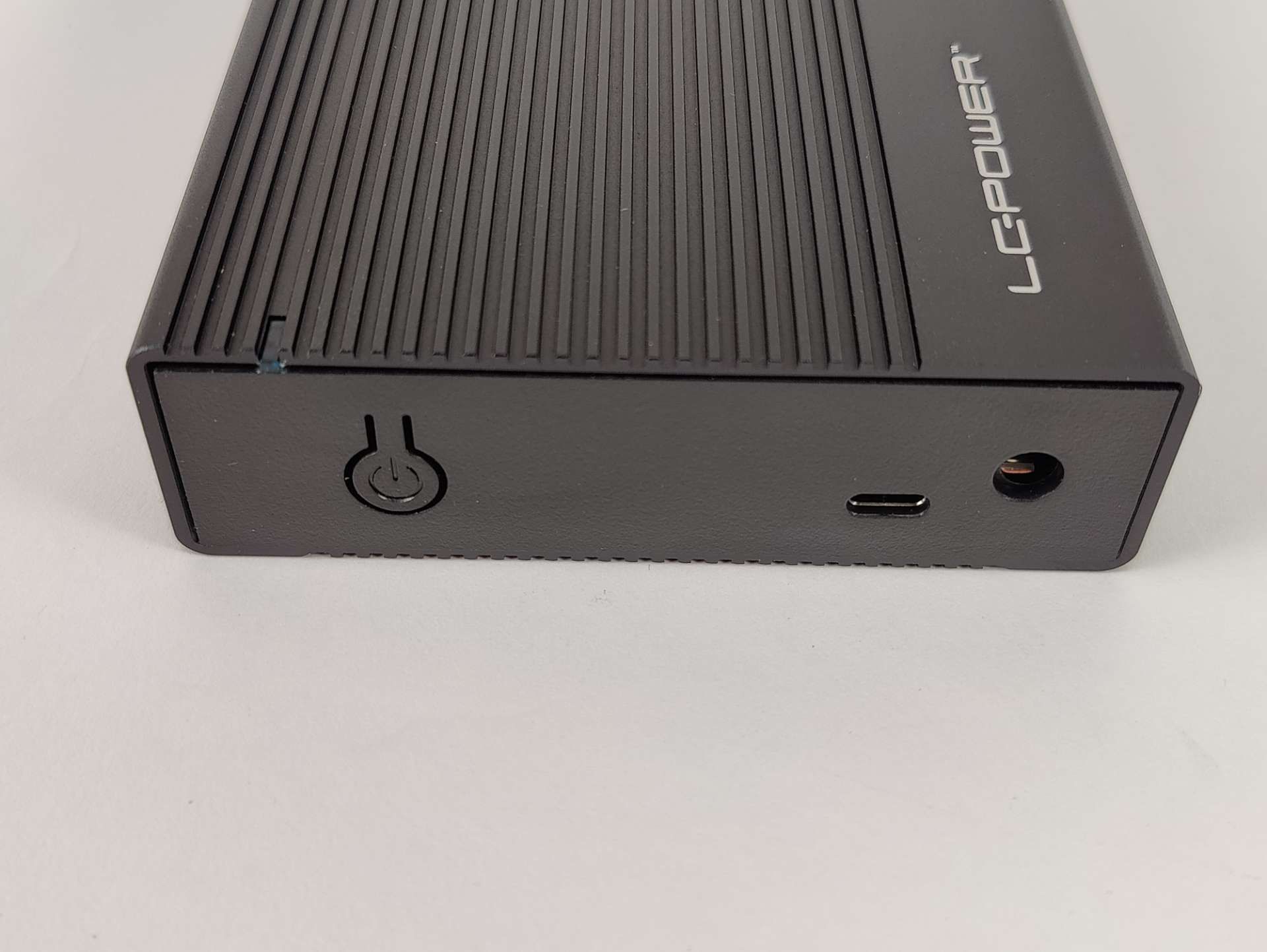 Zewnętrzna obudowa do dysków LC-35U3-C USB3.2 Alu Czarny