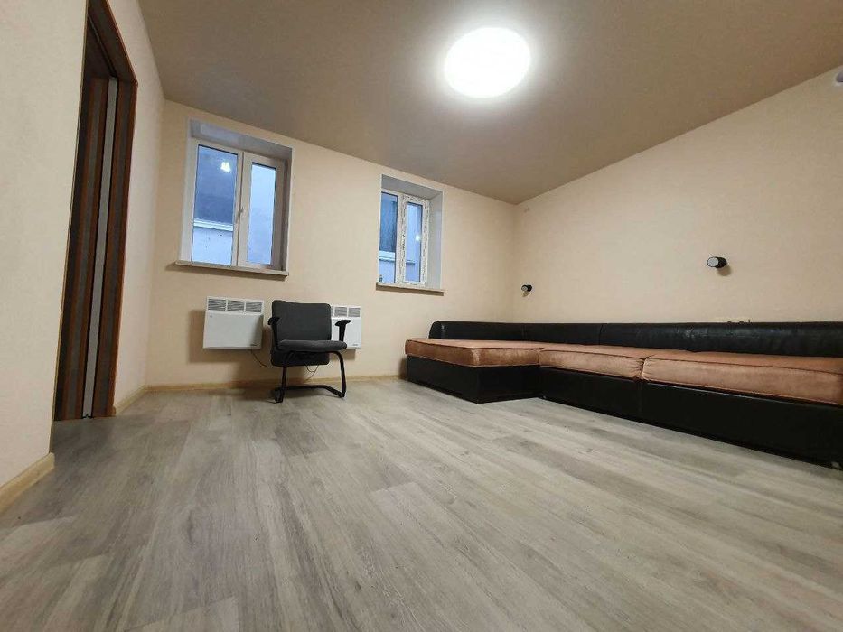 Продам 2к.  Центр, Воскресенская(Ленина)