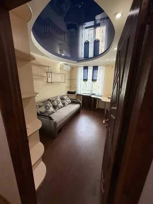 Продам 3 ком квартиру на Павловом Поле.  23 Августа ул., дом 41-А