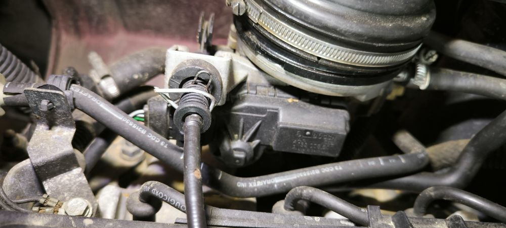 Vendo motor completo ou as peças ax 1.1