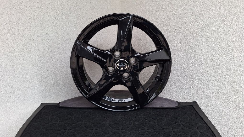 Nowe Alufelgi 4x100 R15 Toyota Yaris Suzuki Swift Czarny Połys