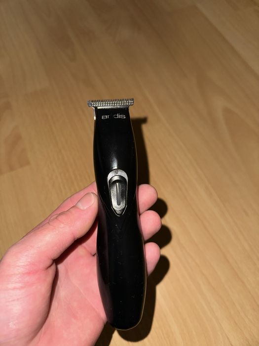 Трімер для стрижки Andis D8