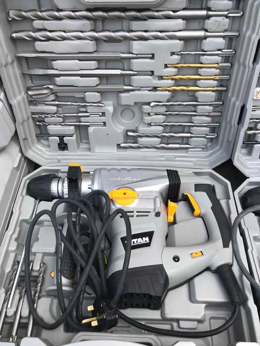 Перфоратор бочковий TITAN TTB631SDS PLUS 1500W 8 Дж з Англії