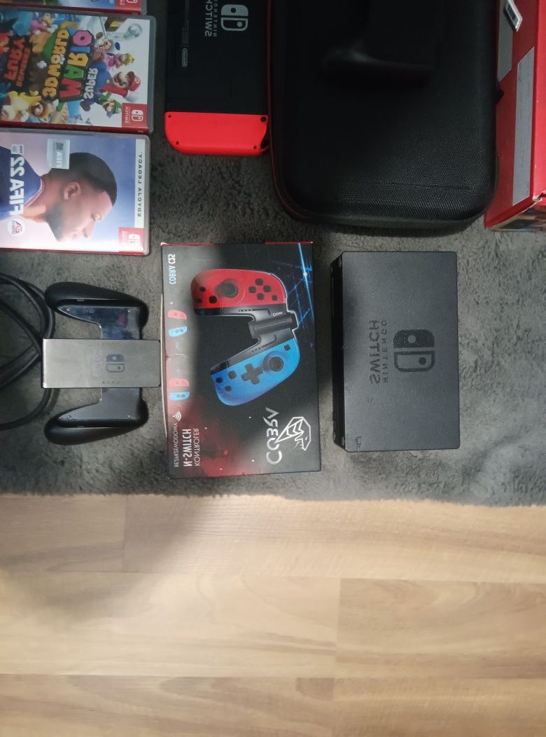 Nintendo switch z 4 grami