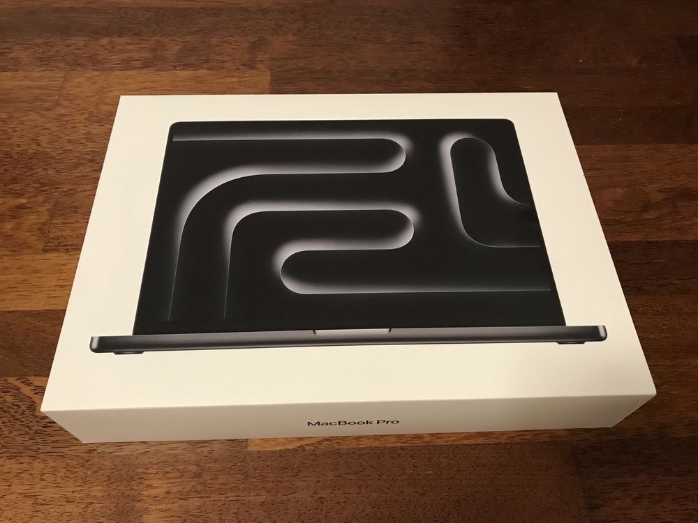 MacBook Pro 16-inch M3 Max chip 48GB 1TB SSD