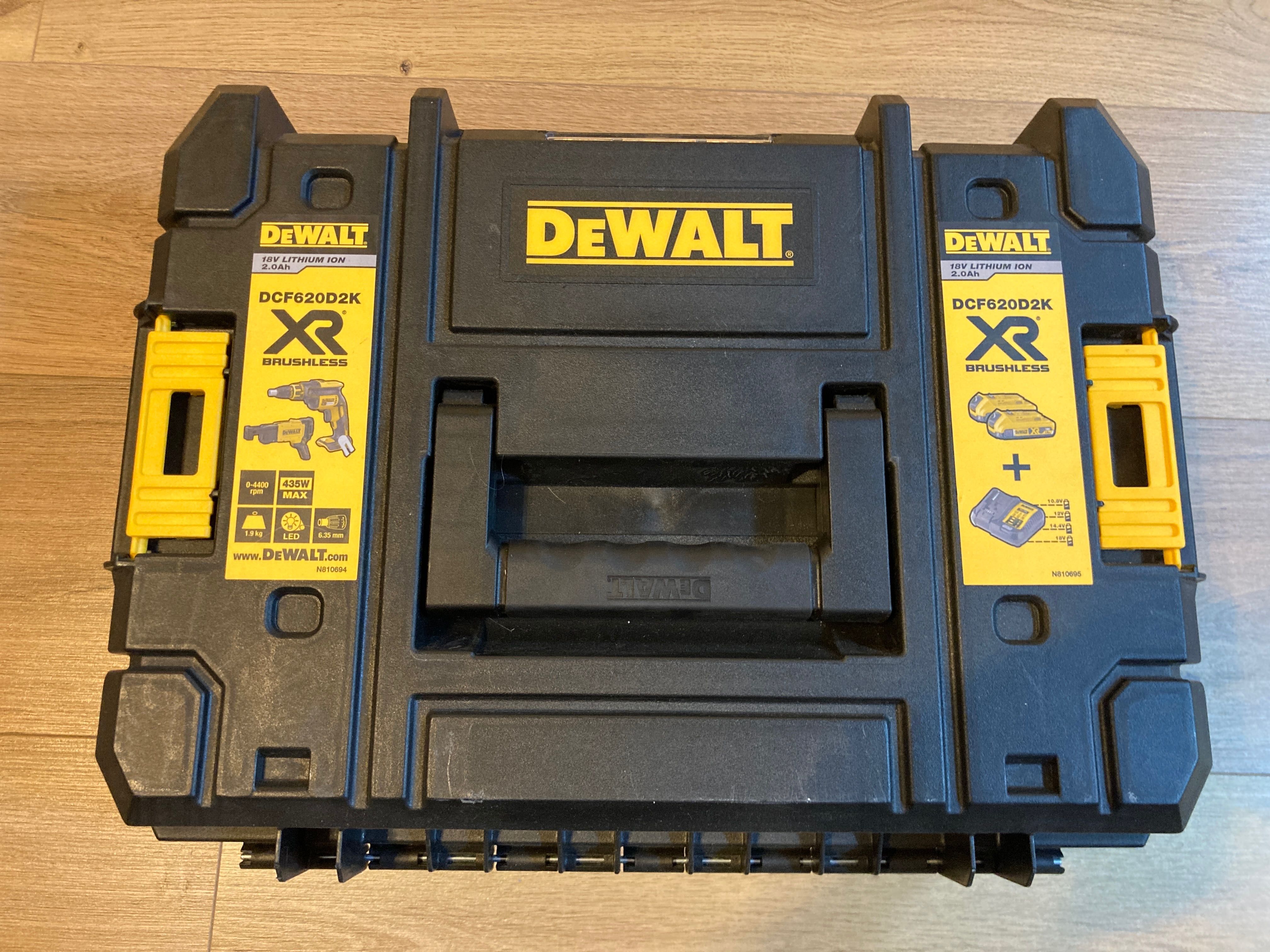 NOWA Wkrętarka, automat do karton gips DEWALT DCF620, walizka