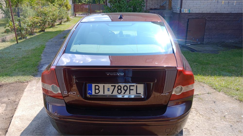 Volvo s40 2.5 turbo 4x4 LPG