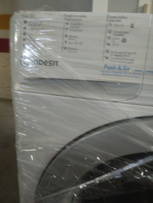 Máquina lavar roupa Indesit
