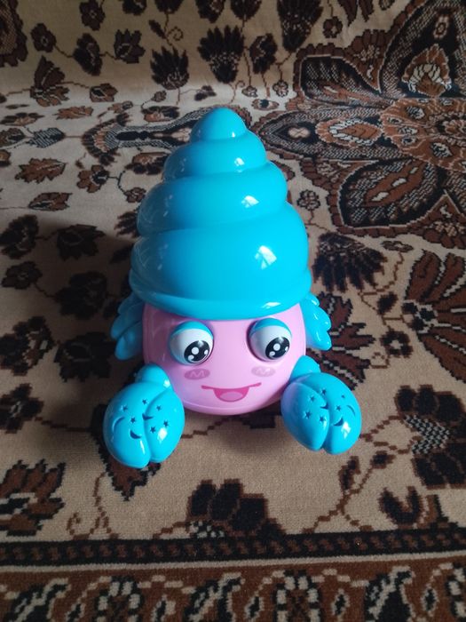 Детская музыкальная игрушка Крабик