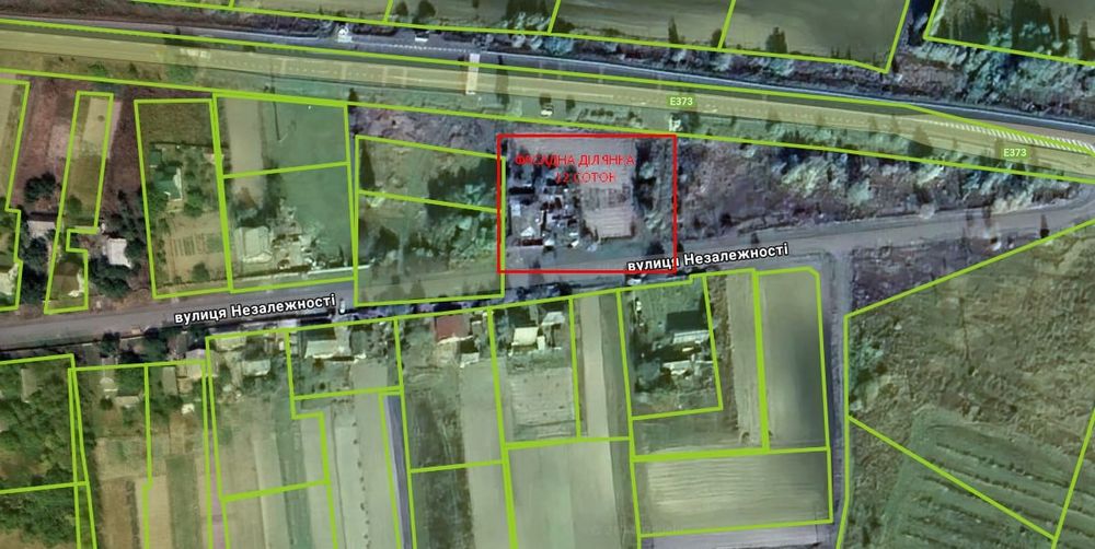 Продаж фасадної ділянки 25соток по Варшавській трасі