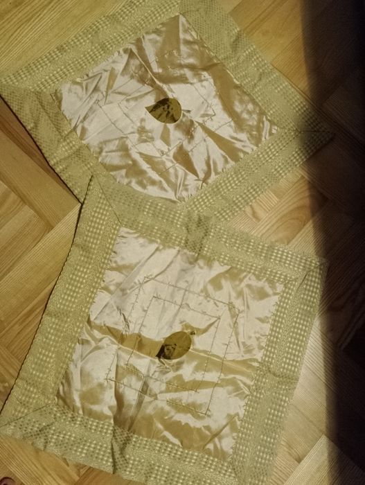 Przykrycie na łóżko z poszewkami na jaśki