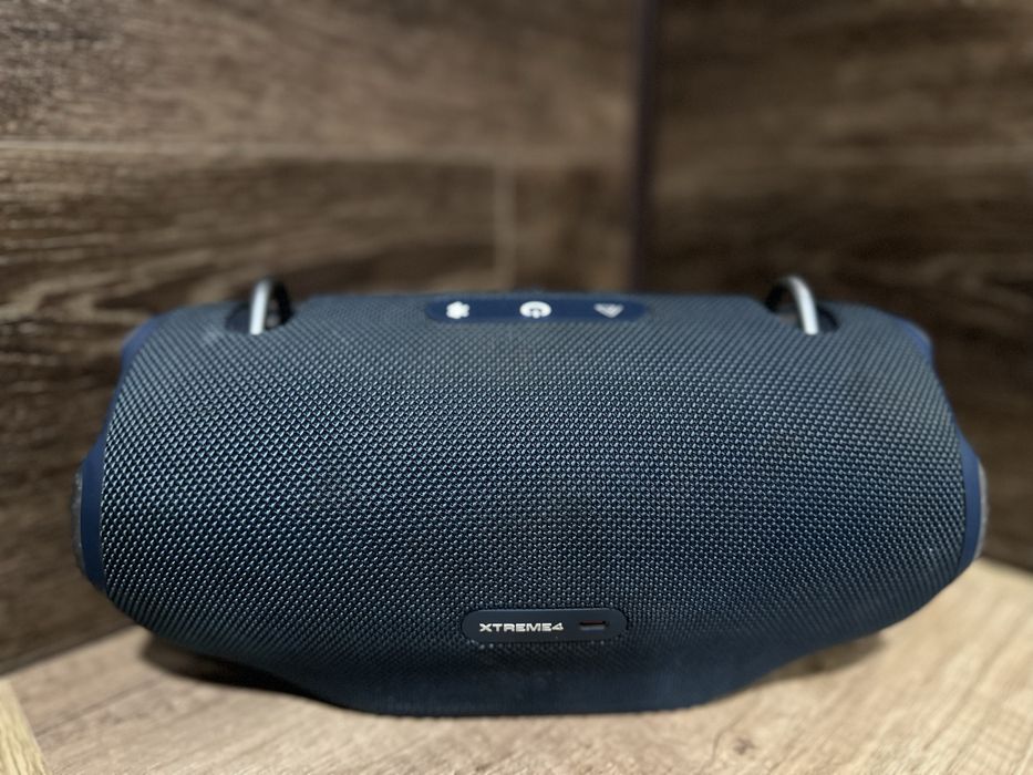 Продам колонку JBL Xtreme 4