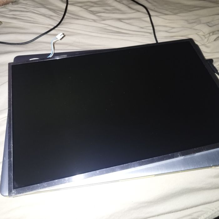 Дісплей до ноутбука