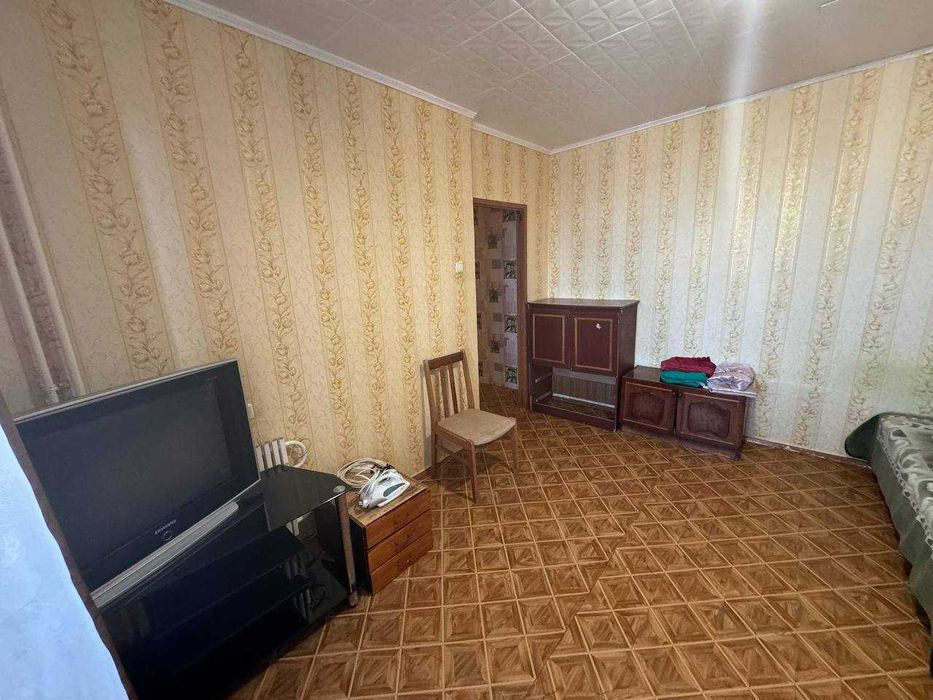 АРЕНДА 2-х комнатной квартиры ул ХРУСТАЛЬНАЯ, 8 (м-н Лазурный)