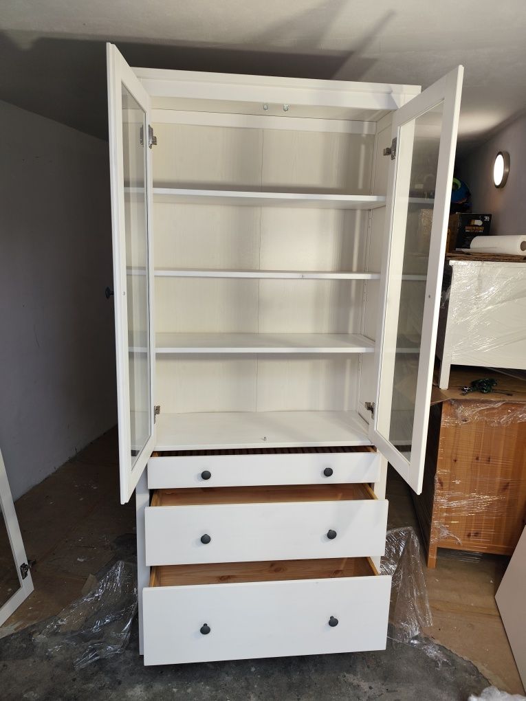 Witryna Ikea Hemnes