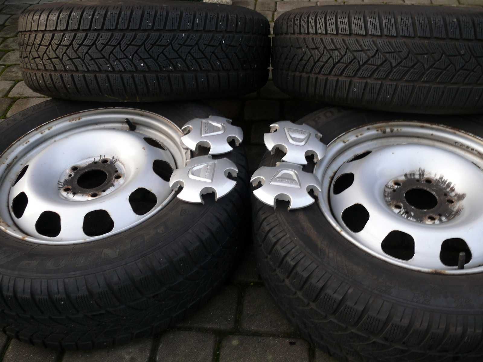 Koła zimowe 5x114.3 DACIA DUSTER 215/65R16 KOMPLET felgi stalowe dekle