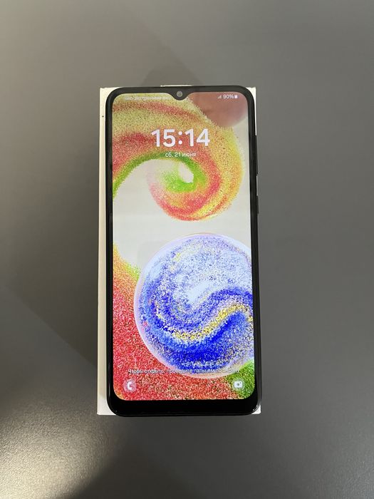 Продам samsung galaxy a04 black 32GB