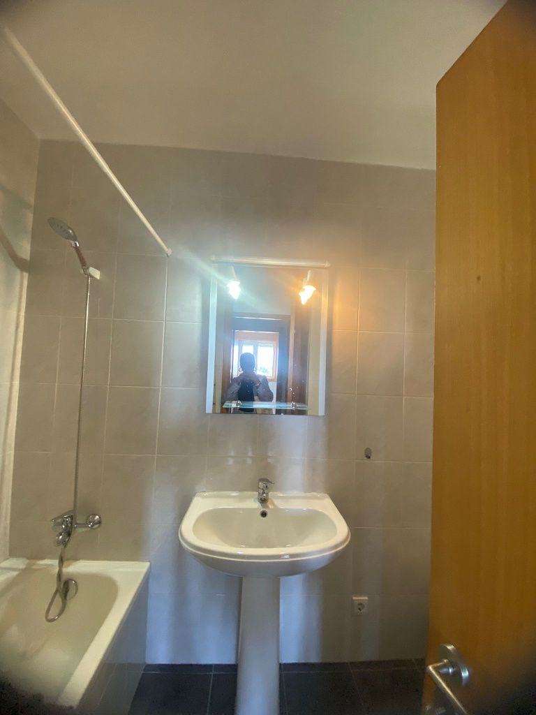 Quartos para arrendamento/aluguer em Viso do Porto