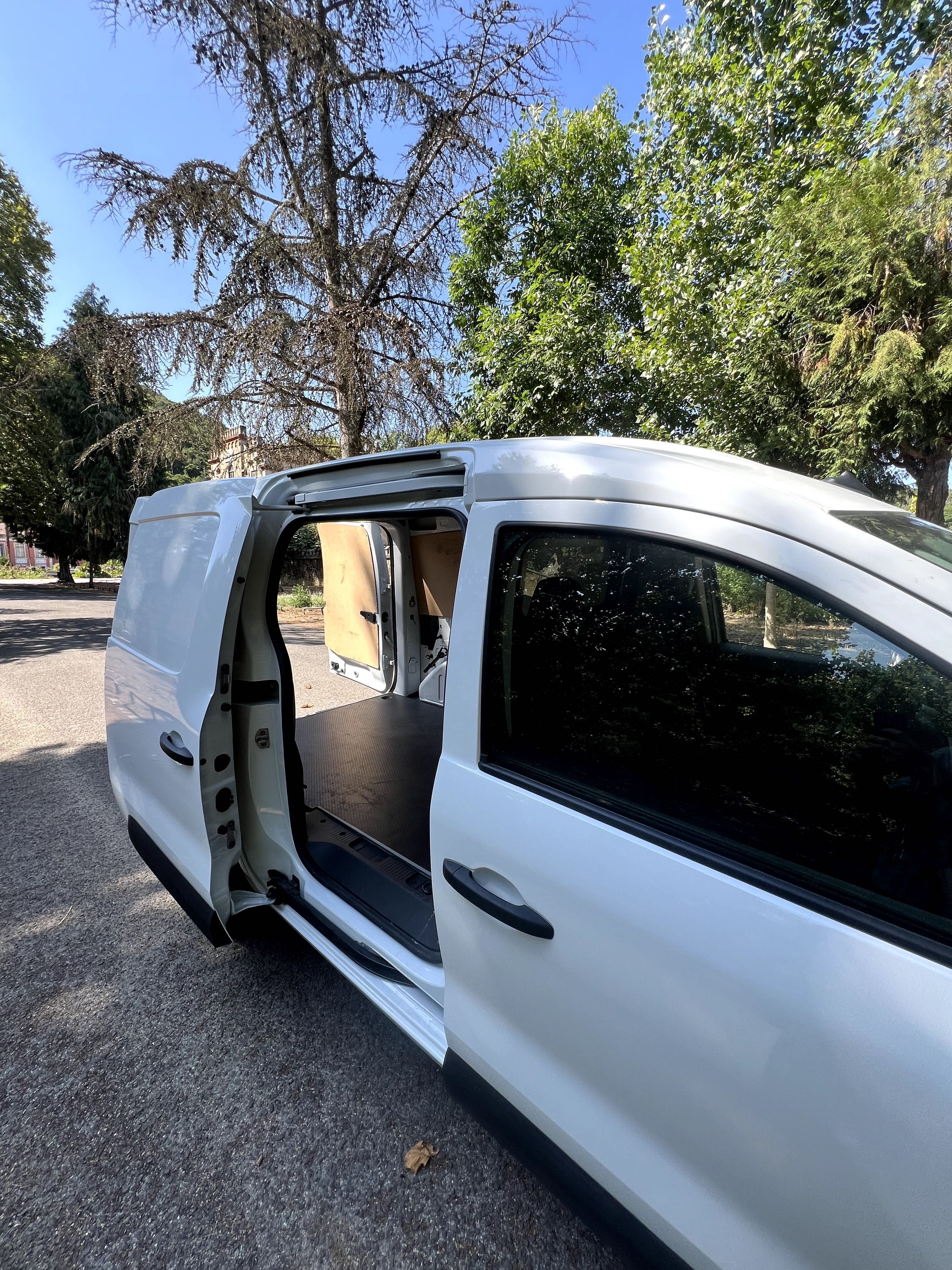 Renault Kangoo express 2024