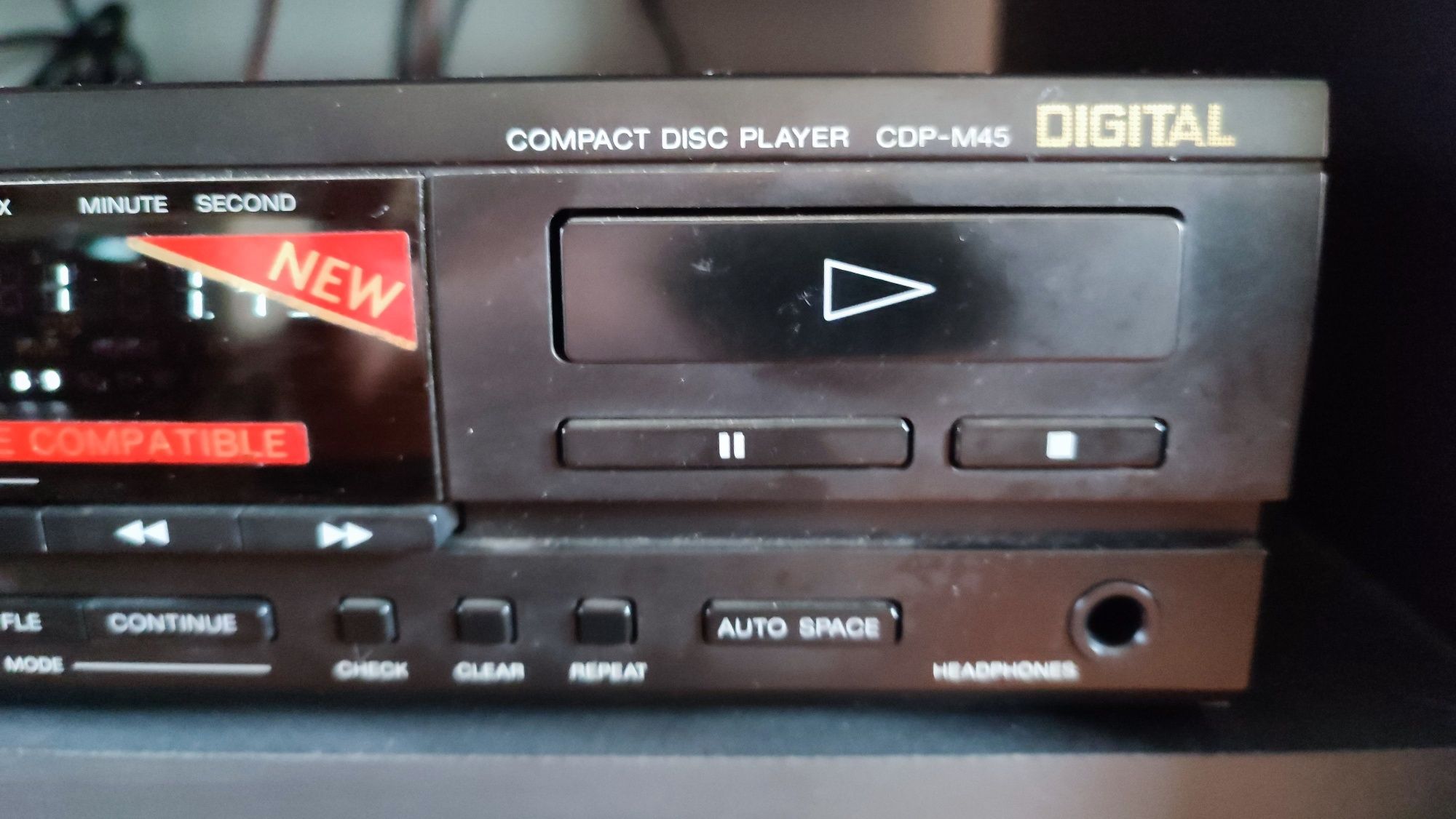 SONY CDP-M45 CD Player