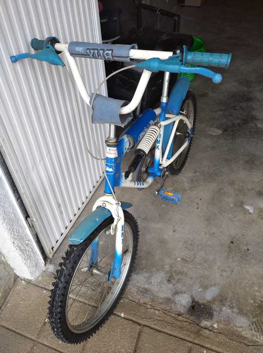 Bicicleta bmx e arca como novos