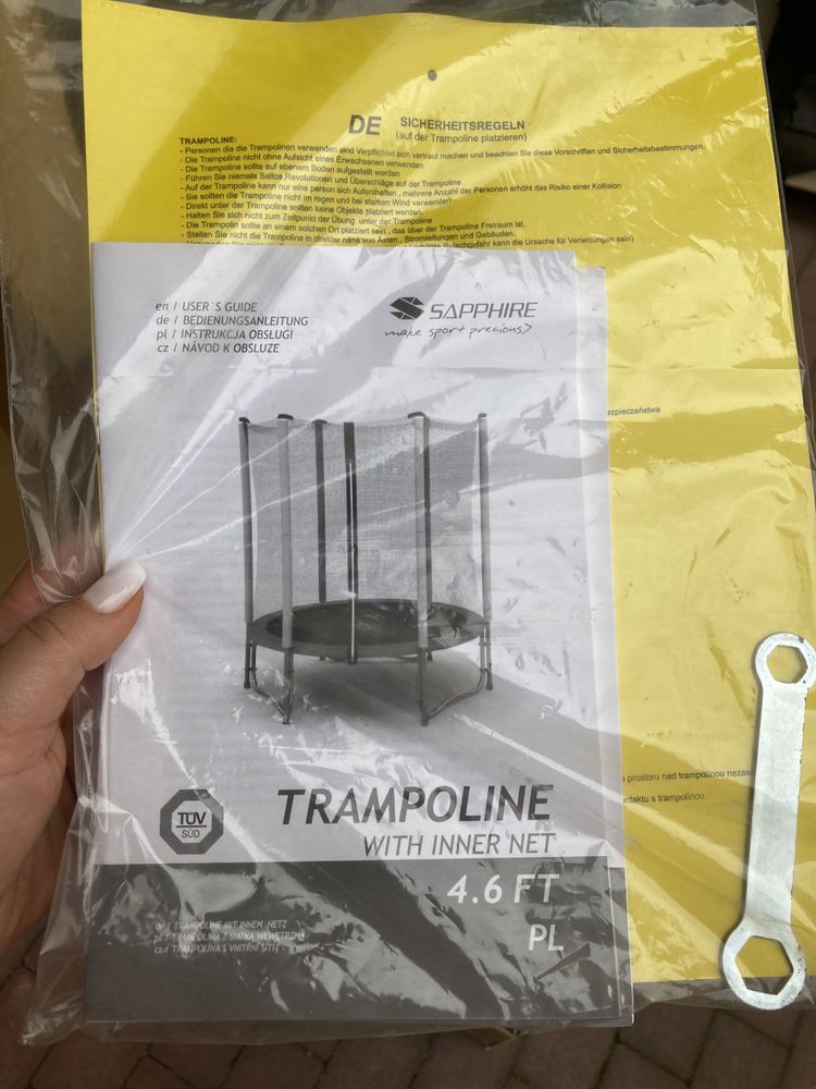 Trampolina ogrodowa Sapphire 4.6 FT 140 cm zielona