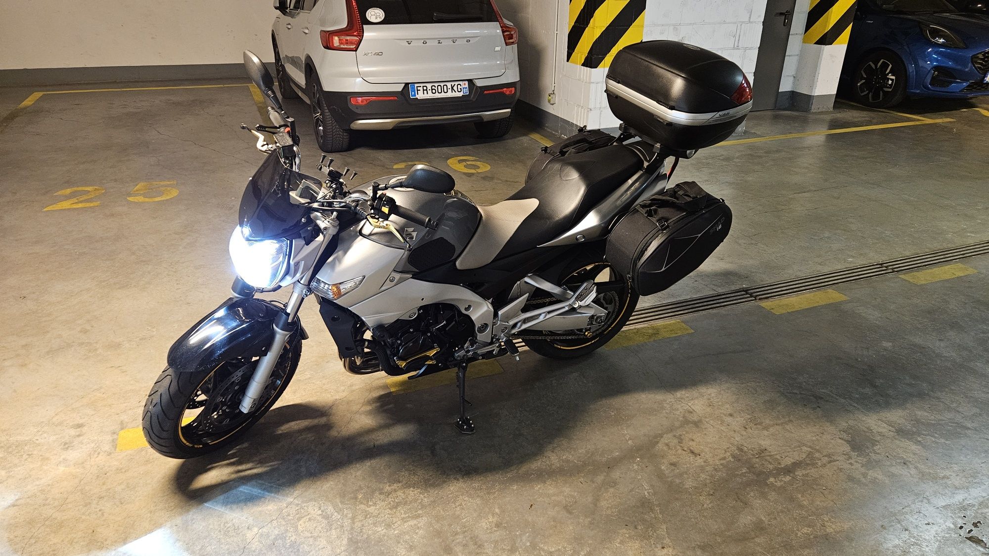 Sprzedam Suzuki GSR 600, rok 2006