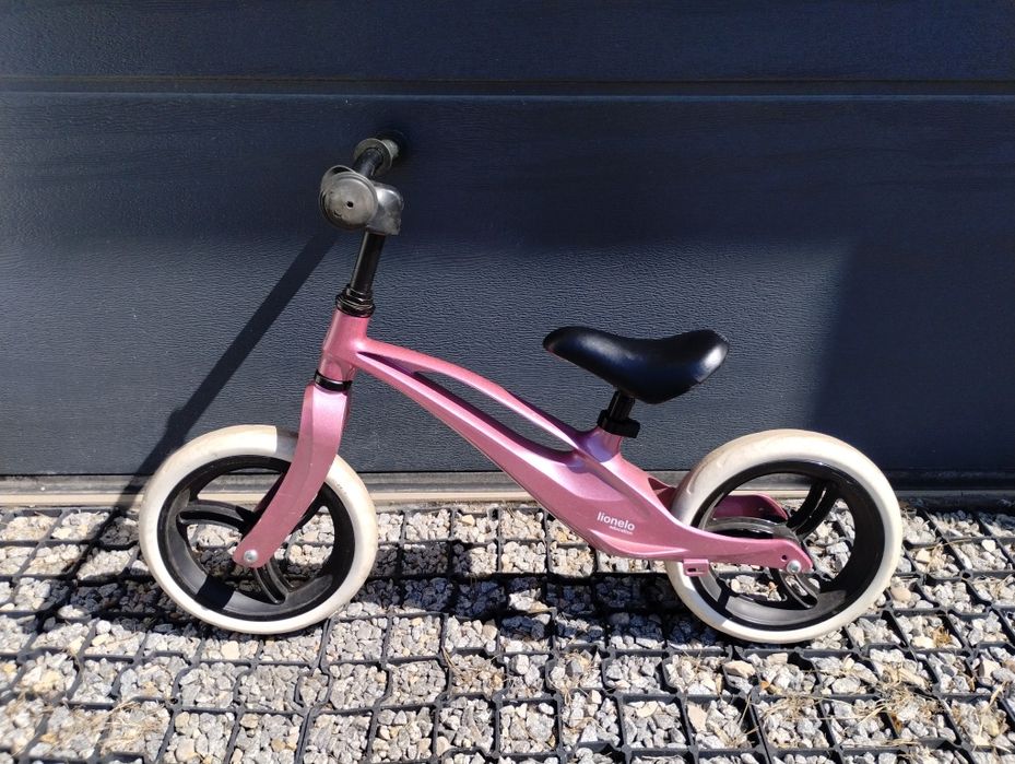 Rowerek biegowy Lionelo Magnesium
