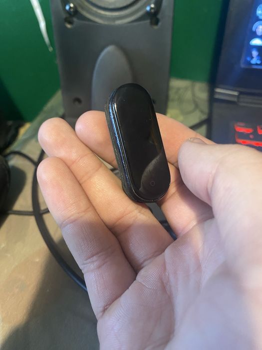 Продам екран до mi band 5 no nfs