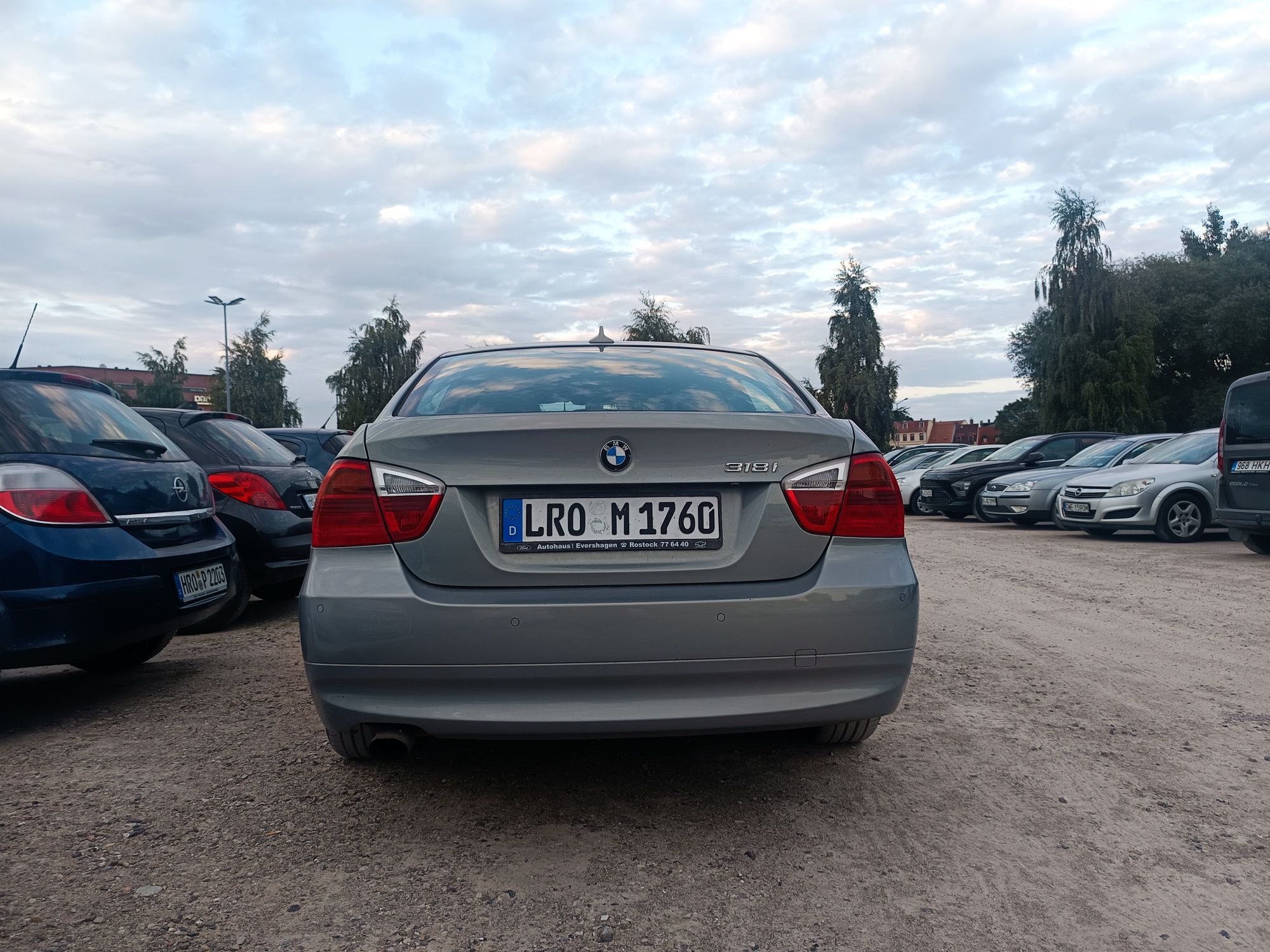 Samochód BMW SERII 3 E90