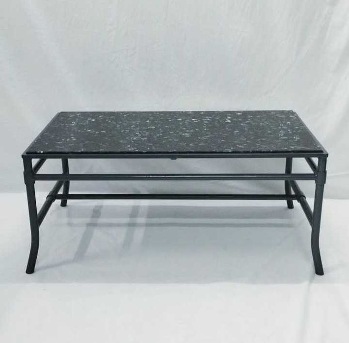 Mesa de centro em Marmore preto