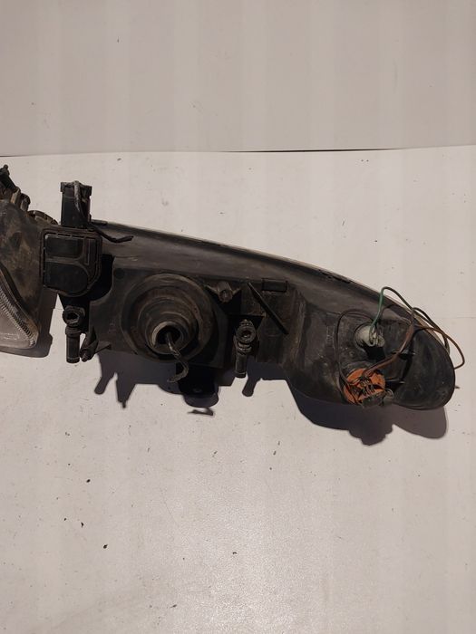 Chrysler Voyager III 3 lampa przednia przód reflektor prawa lewa